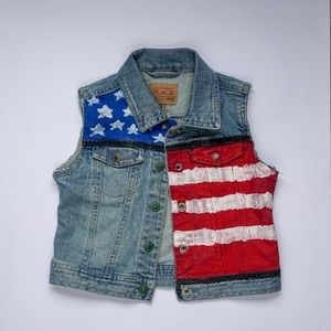 Jean Vest